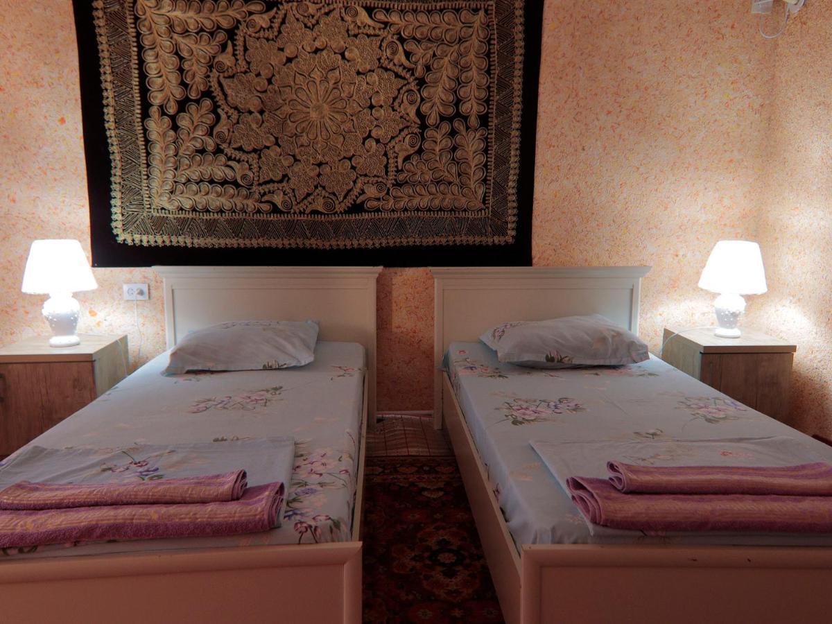 Lion Guest House Bukhara Eksteriør billede